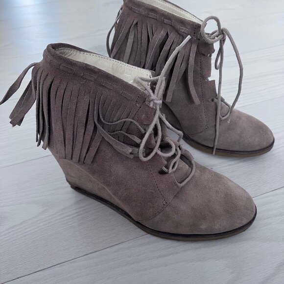 Zara Fringe Suede Wedge Shoes Tan ( Sz 40 / 9 ) - Picture 2 of 6